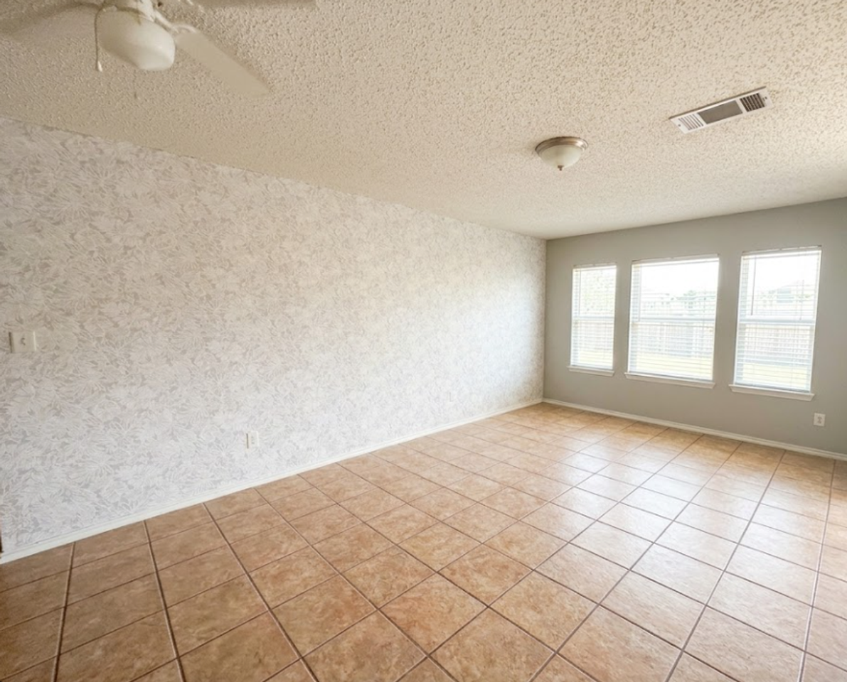 7903 Bramble Bush Dr - Photo 5 of 20