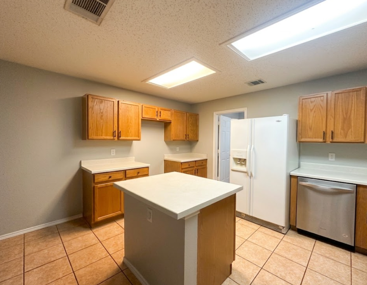 7903 Bramble Bush Dr - Photo 6 of 20