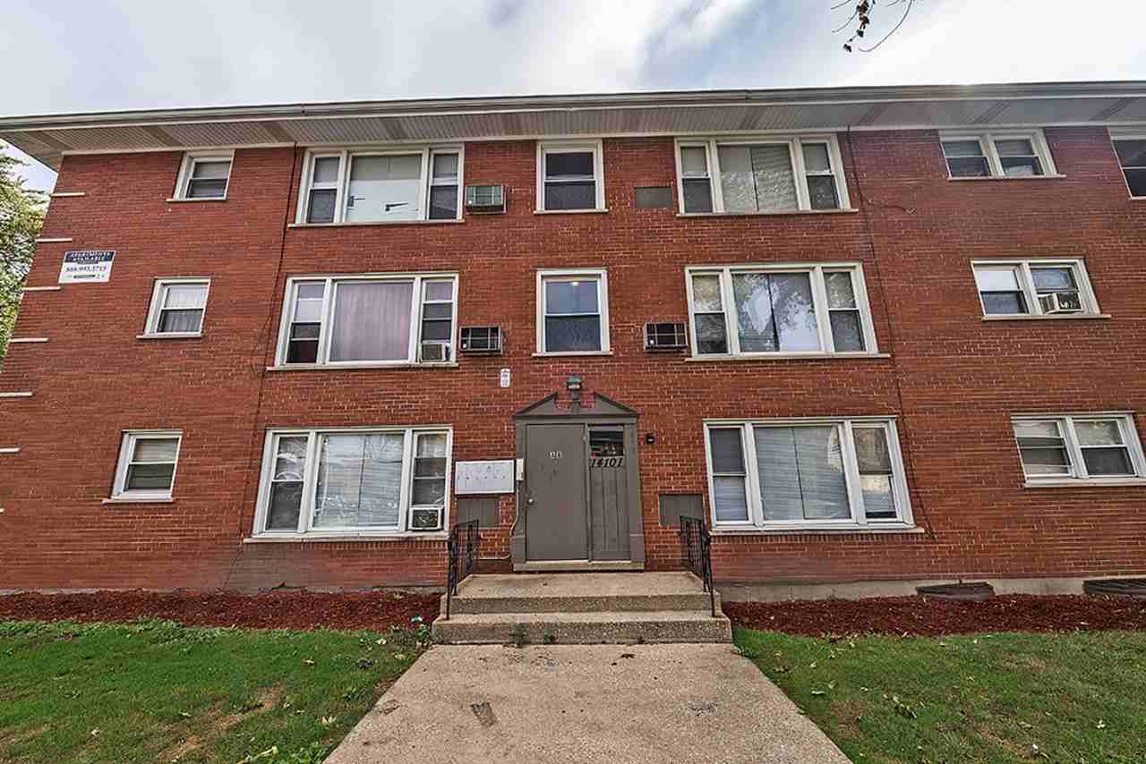 14101 S Atlantic - Photo 2 of 16