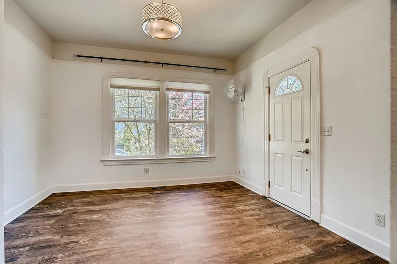 1232 Se Salmon St - Photo 7 of 15