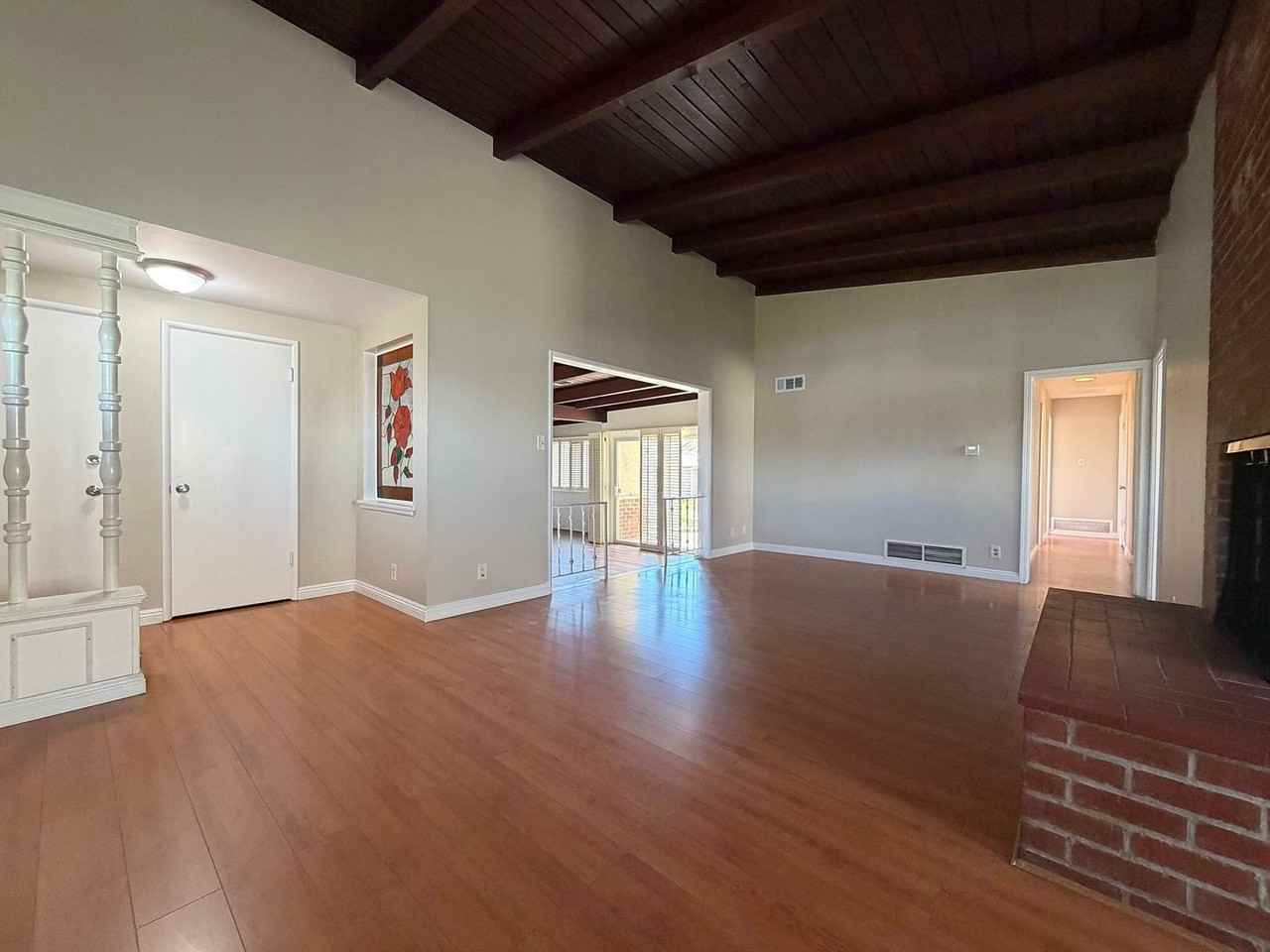 12231 Diane St - Photo 6 of 23