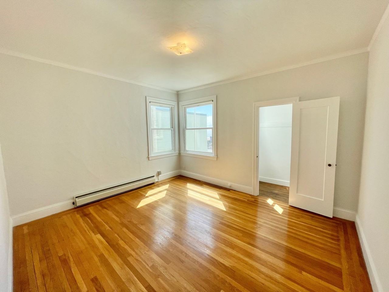 731 47th Ave #4 - Photo 4 of 29