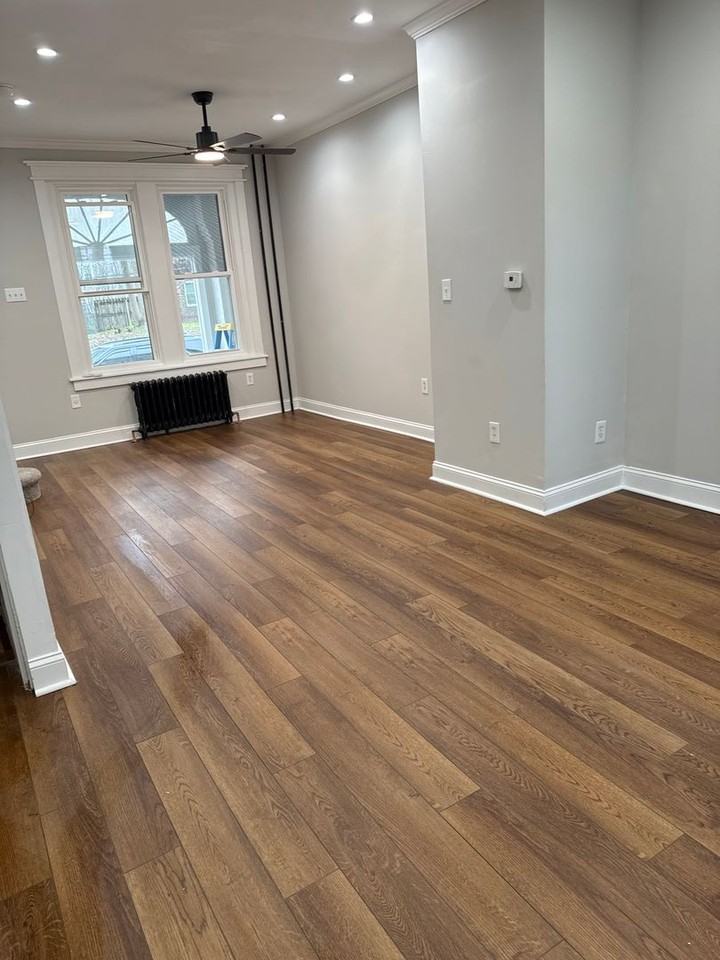 3215 N Newkirk St - Photo 3 of 10