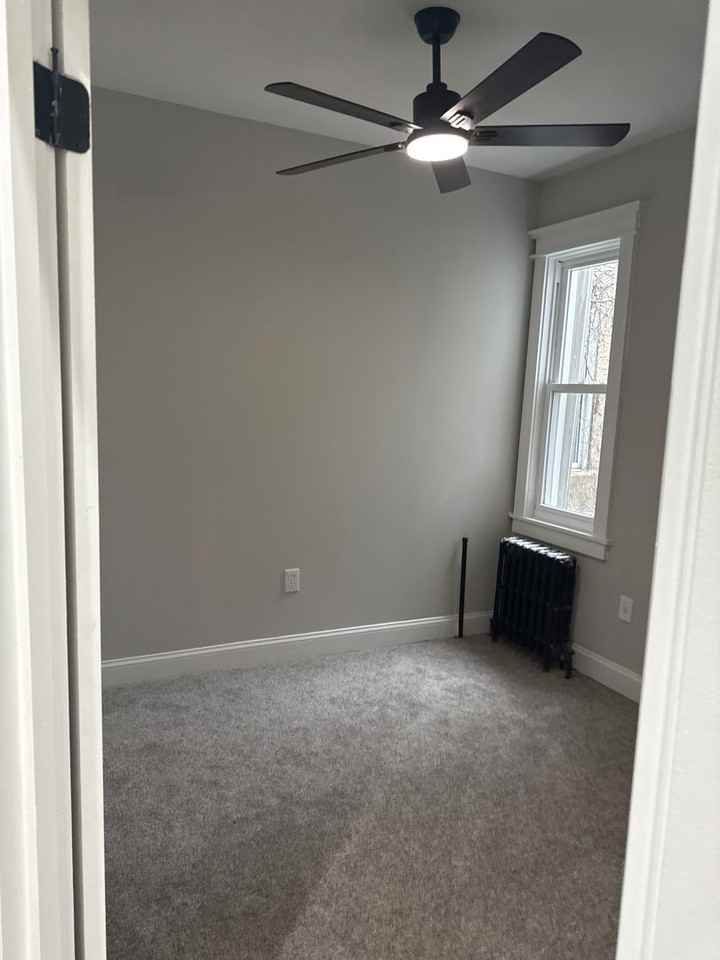 3215 N Newkirk St - Photo 7 of 10