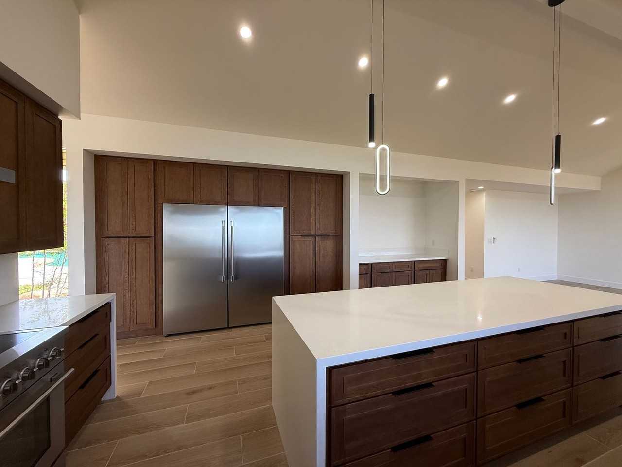 8404 Prestwick Dr - Photo 7 of 32