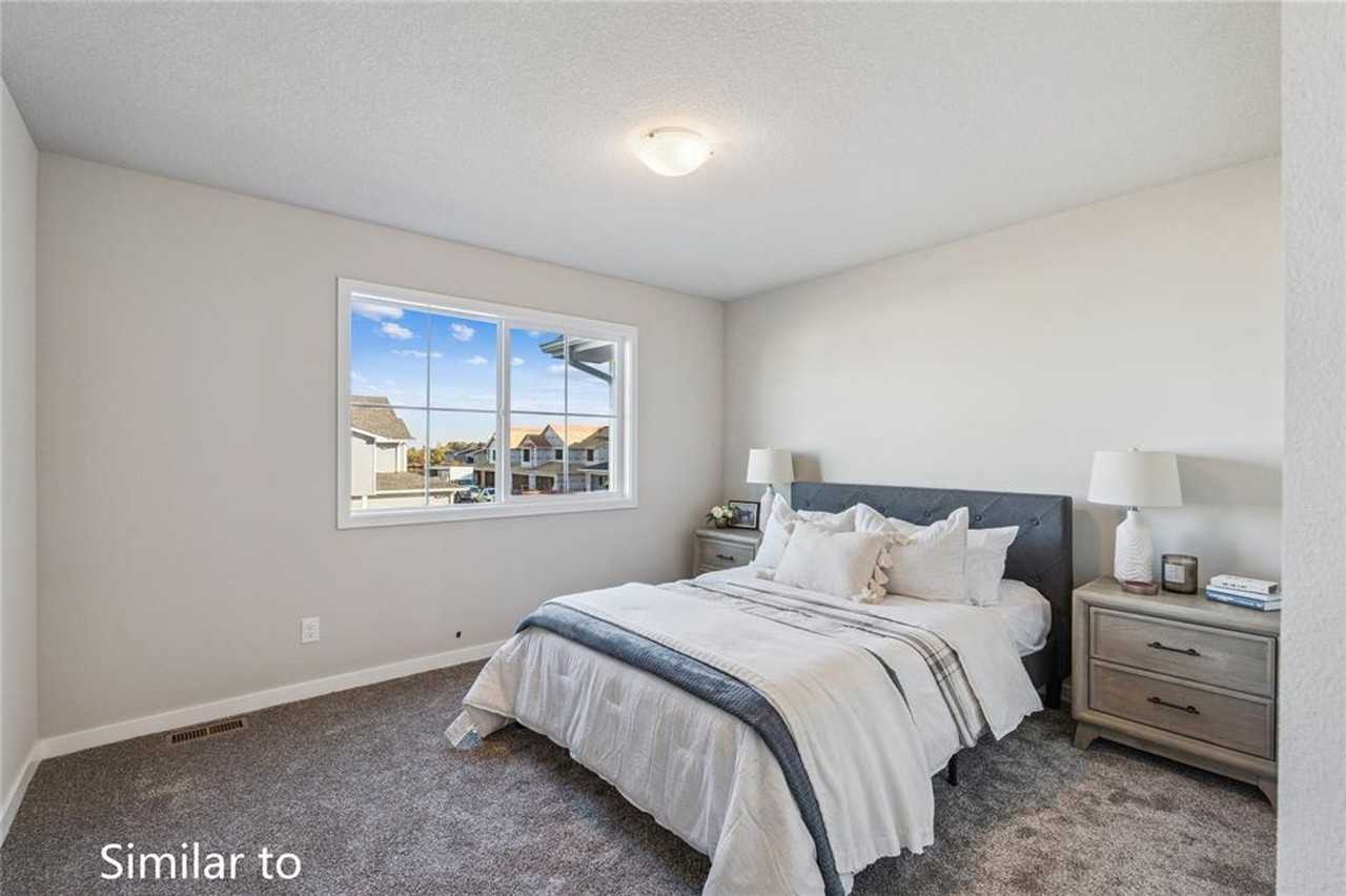 1117 Sunflower Ln - Photo 6 of 12