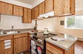 23900 Se Stark St - Photo 1 of 1