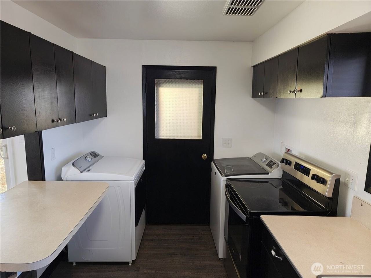 207 March St - Photo 4 of 14