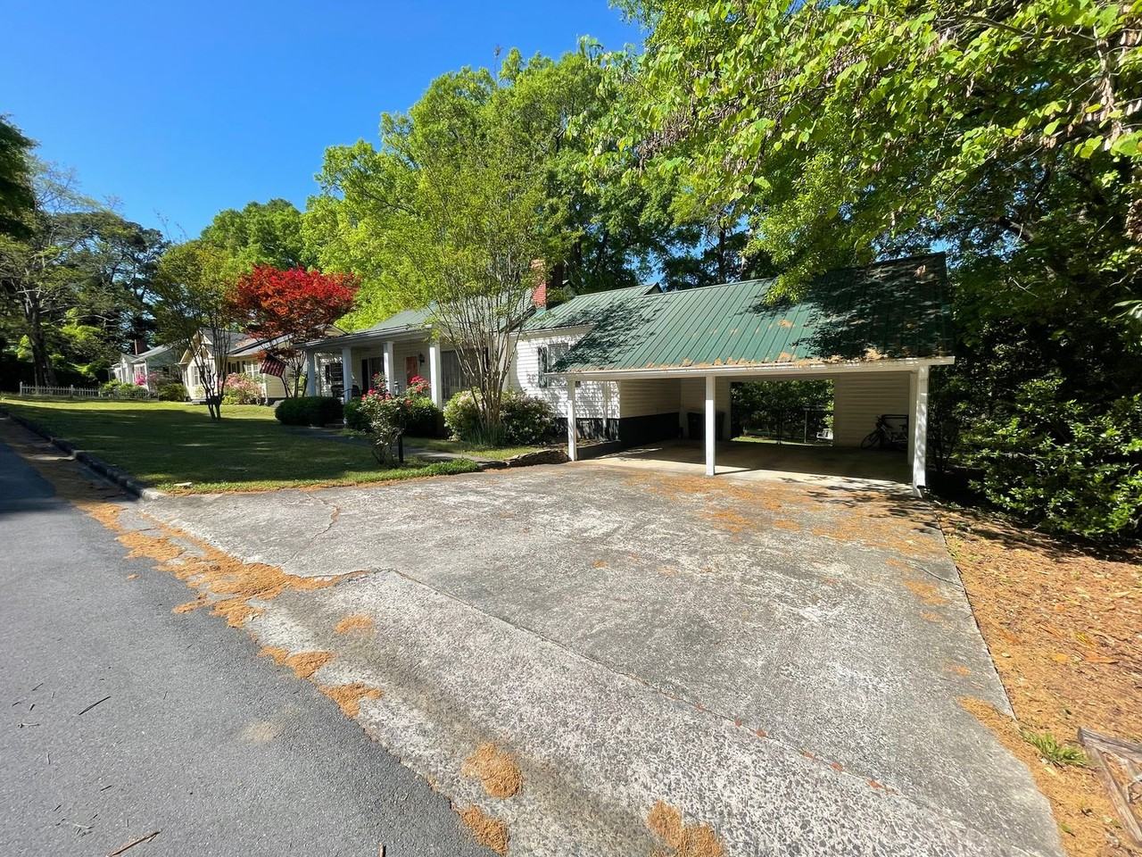 310 Roswell Ave Se - Photo 2 of 50