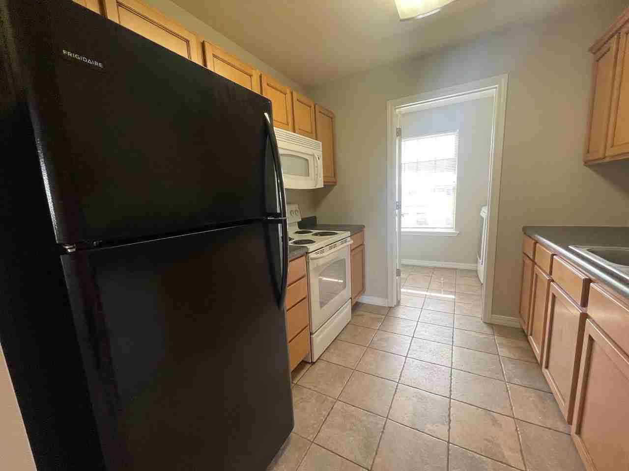 240 Toni Ln #D - Photo 7 of 14