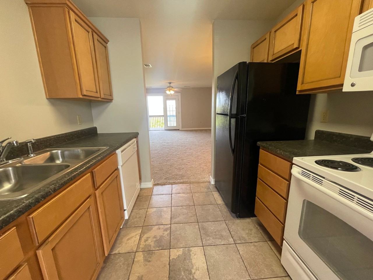 240 Toni Ln #D - Photo 2 of 14