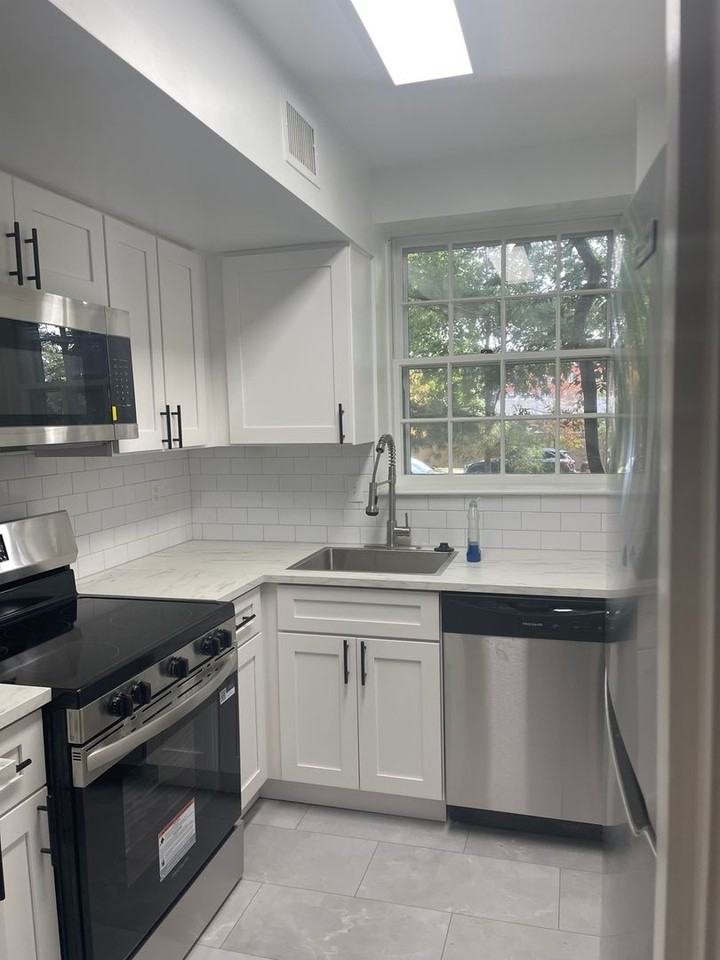 3801 Newark St Nw - Photo 2 of 17