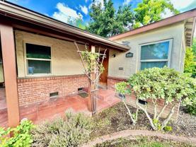 1602 N Wishon Ave - Photo 1 of 1