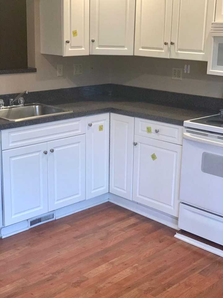 2015 Gregory St - Photo 3 of 10