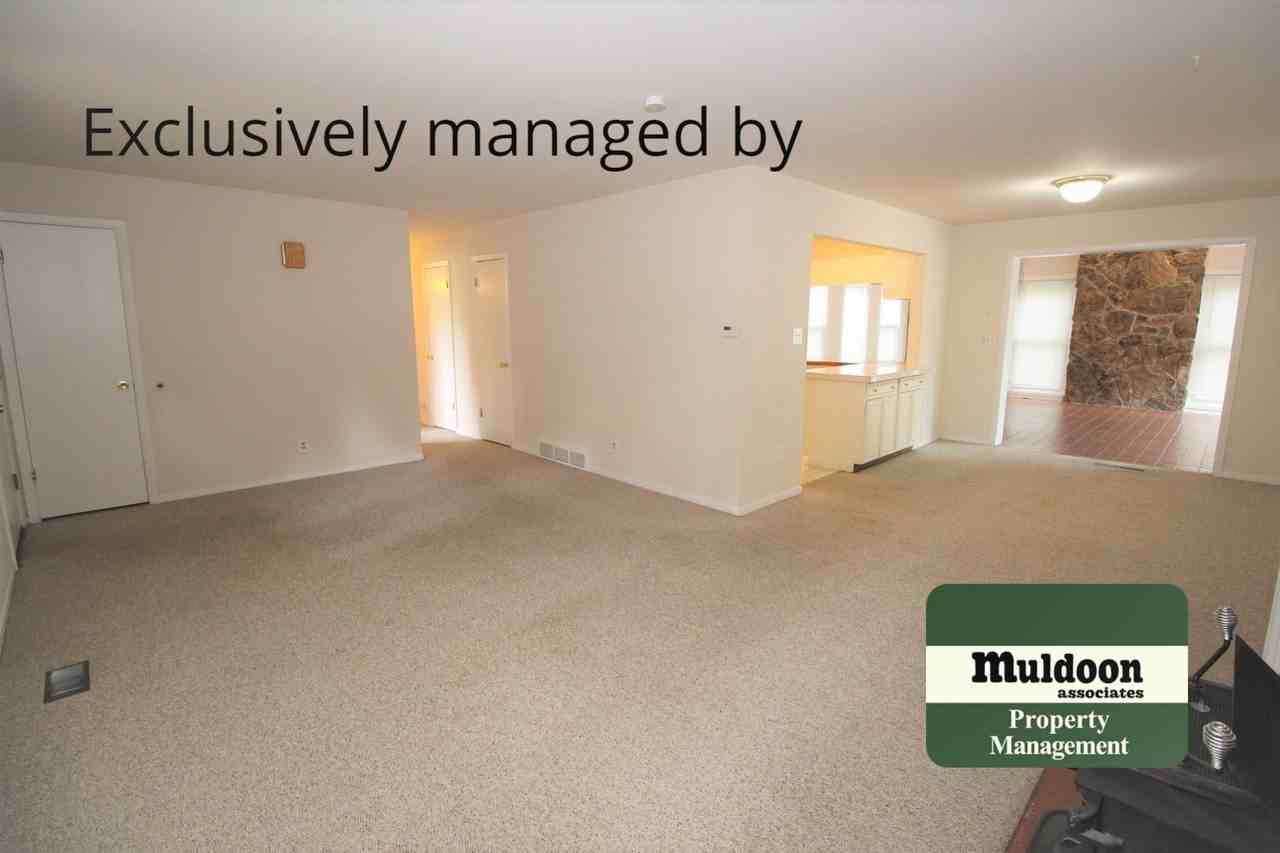 3026 Drakestone Dr - Photo 2 of 11