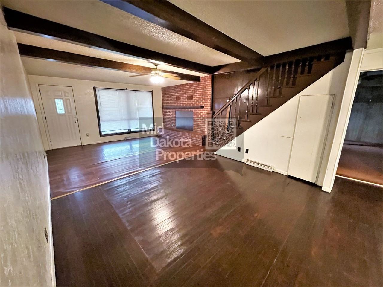 316 W 2nd Ave - Photo 2 of 17