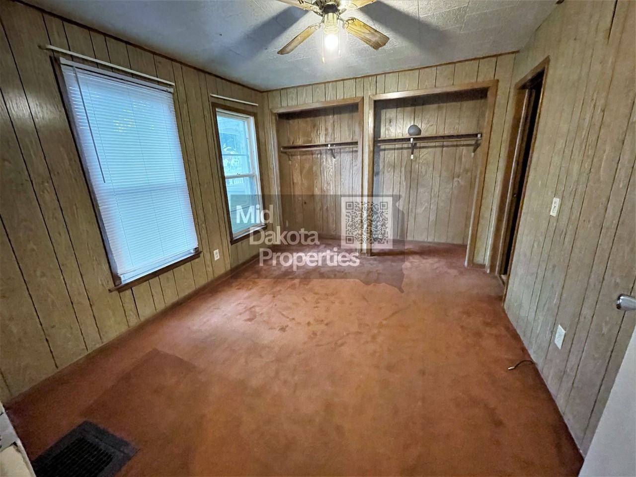 316 W 2nd Ave - Photo 7 of 17