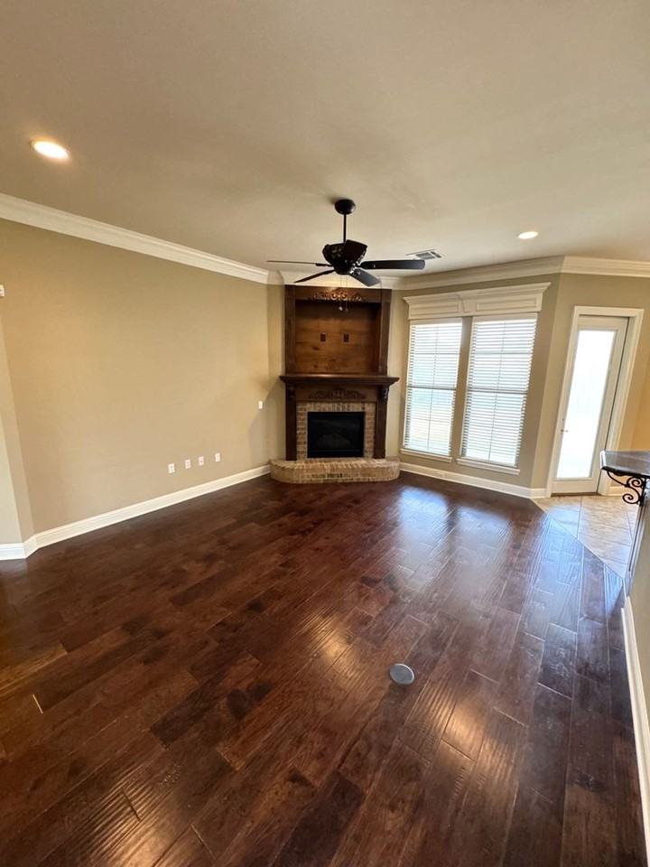 5348 Barberry Ln - Photo 2 of 10