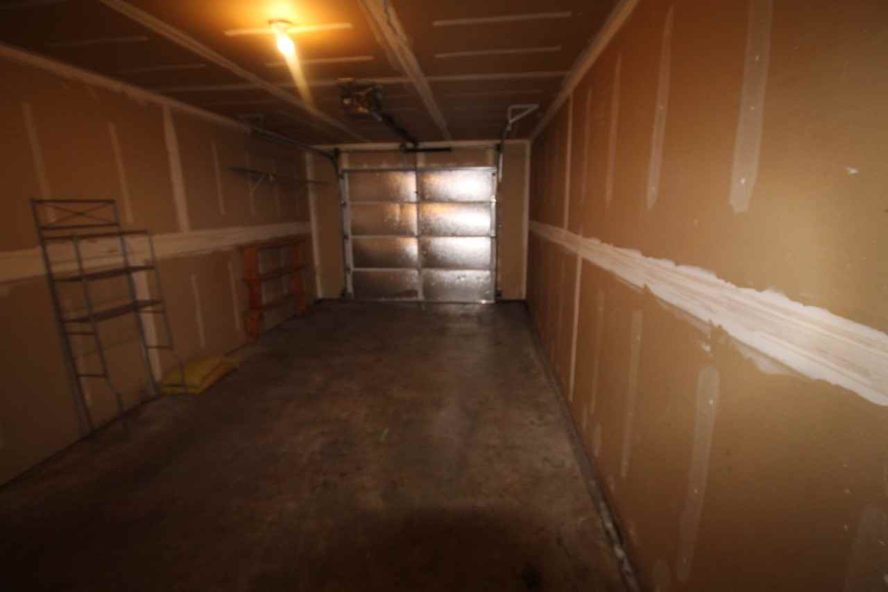 1225 Nw Stannium Rd - Photo 2 of 13