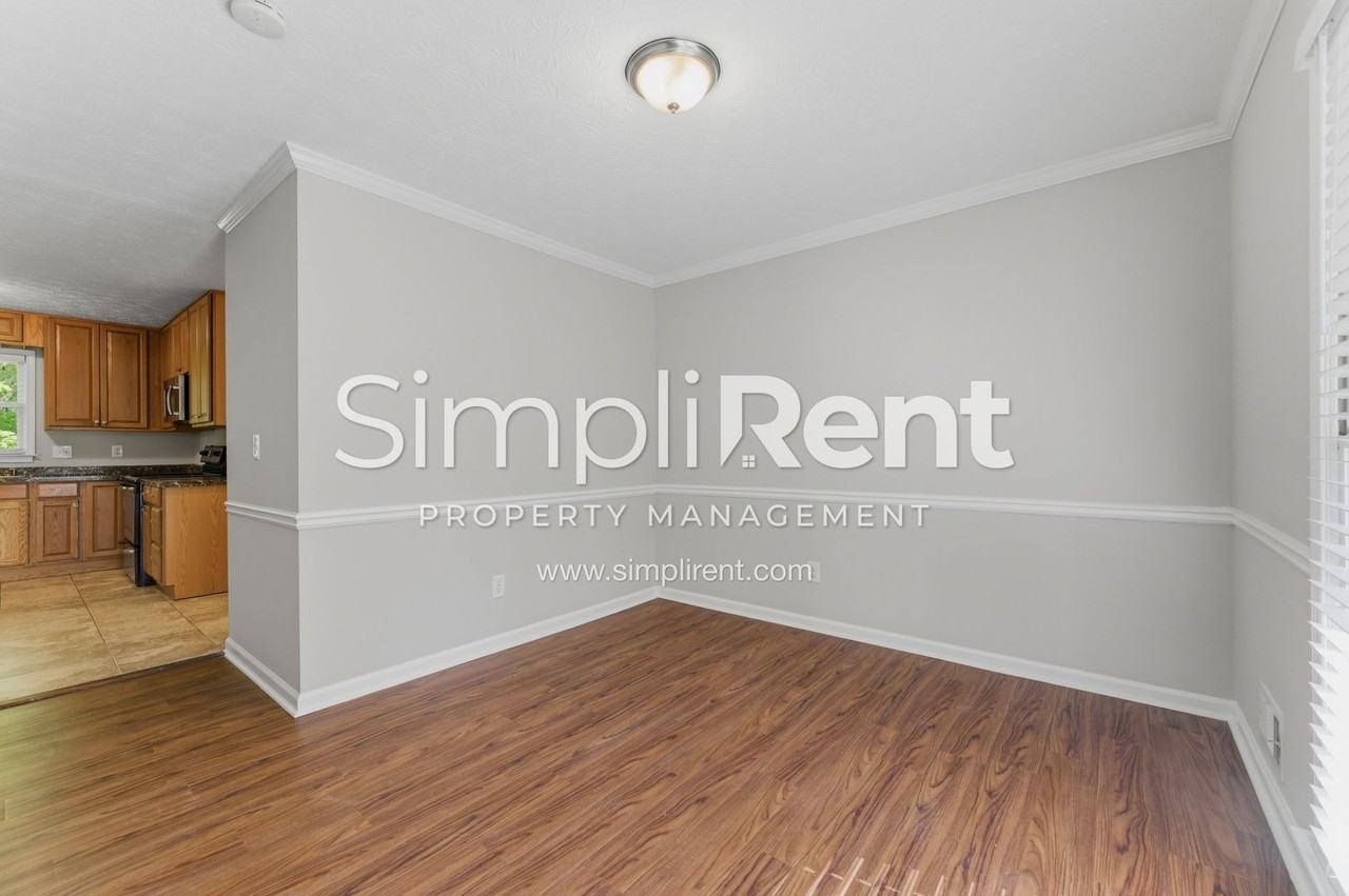 5711 Pennybrook Ct - Photo 5 of 18