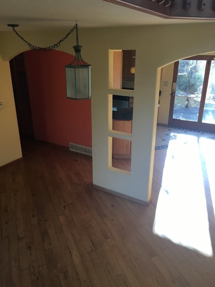 4550 Squires Cir - Photo 5 of 25