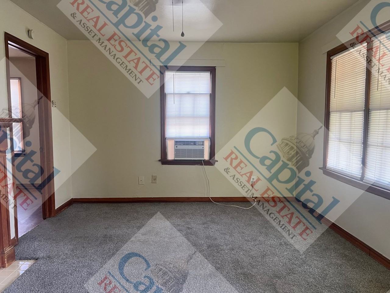 421 N Key Blvd - Photo 3 of 22