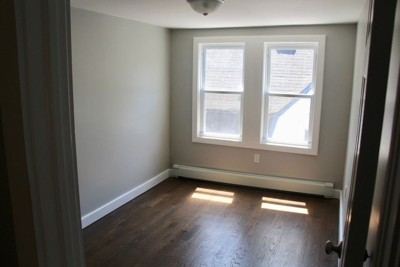 17 Middleton St - Photo 5 of 8