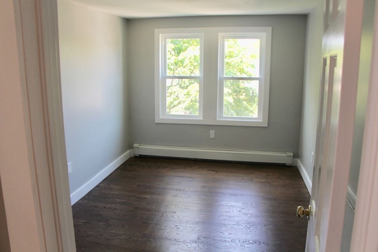 17 Middleton St - Photo 7 of 8