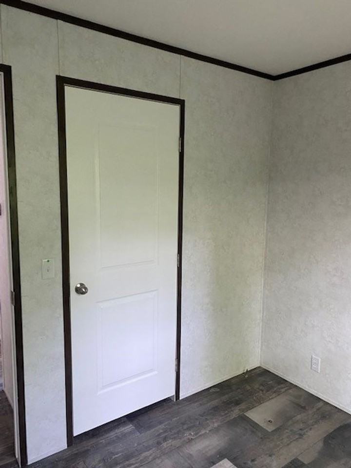 551 Lauschtown Rd - Photo 7 of 22