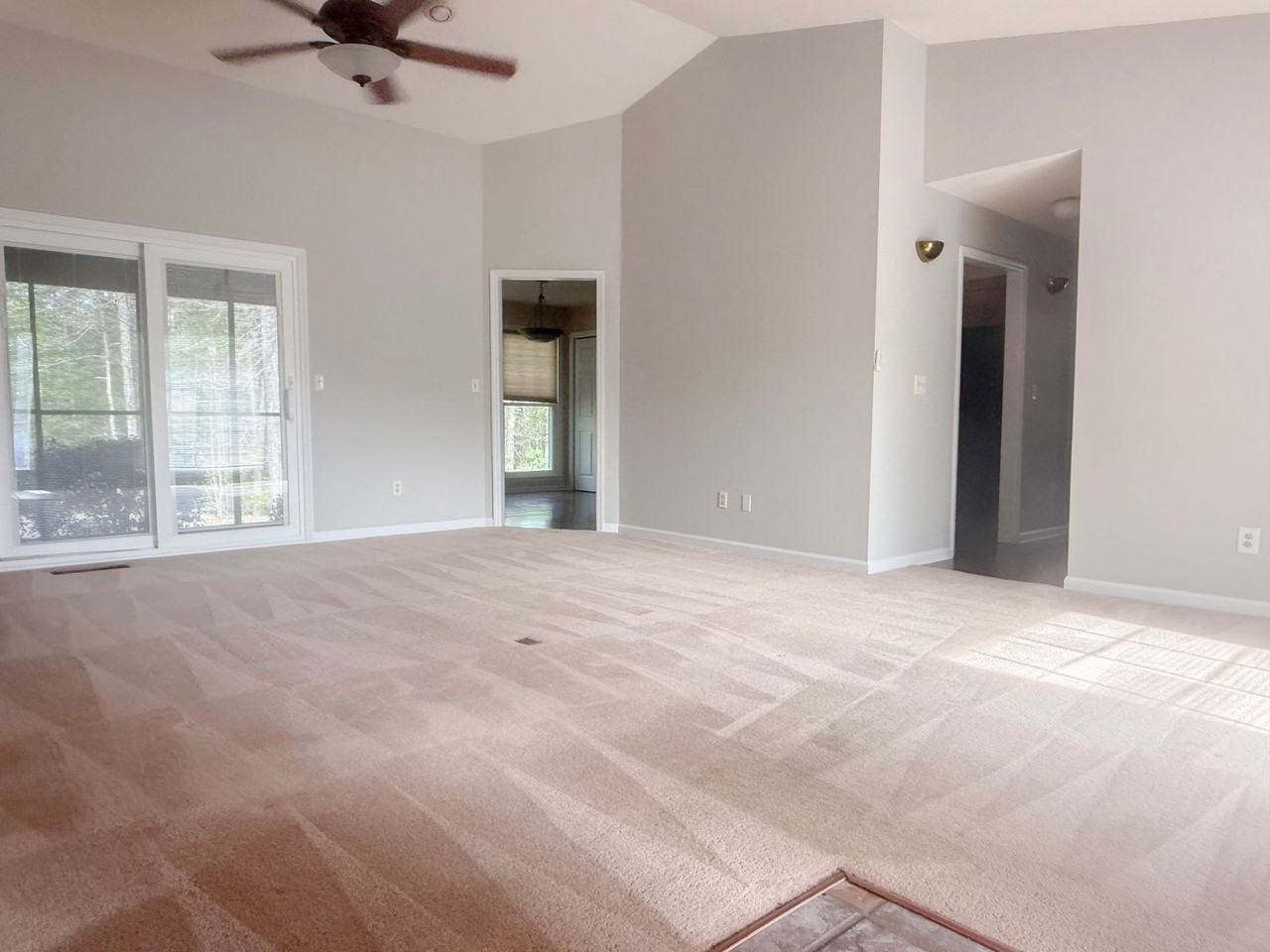 1758 Heathrow Dr - Photo 2 of 29