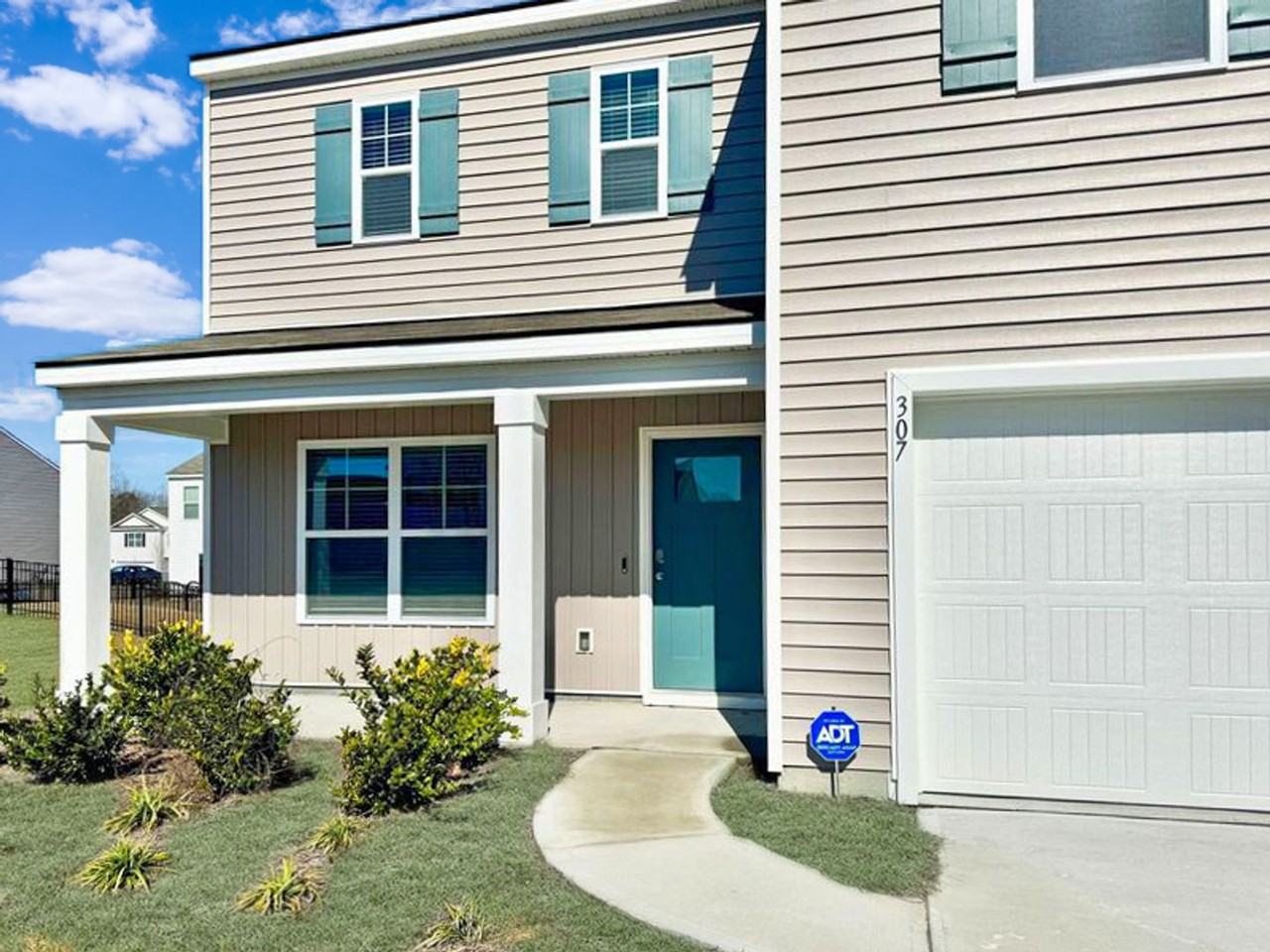 307 Windmill Dr - Photo 2 of 19