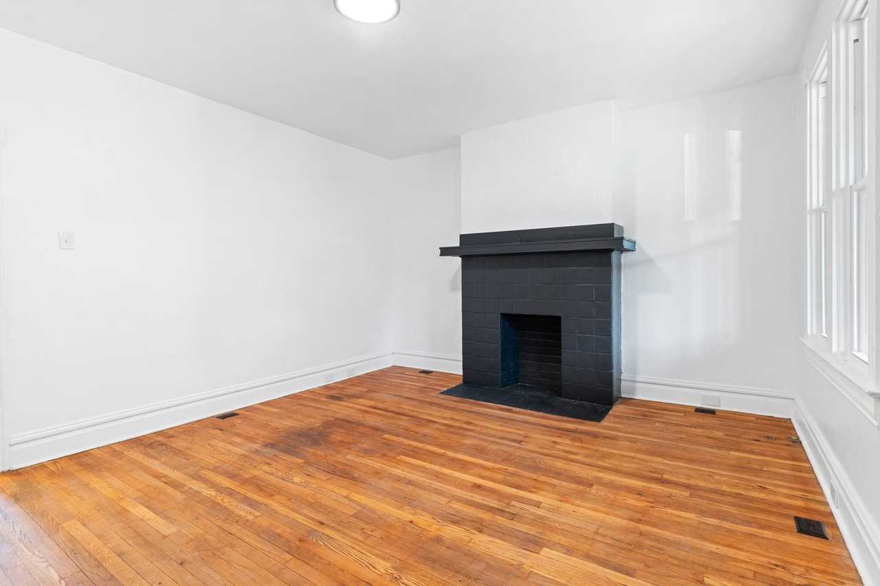 605 E 19th Ave - Photo 4 of 29