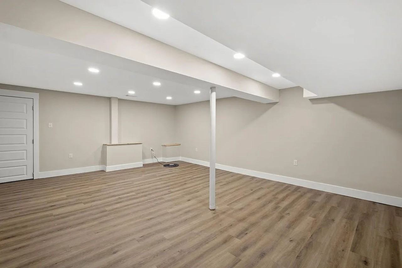 316 Shields Ln - Photo 4 of 50