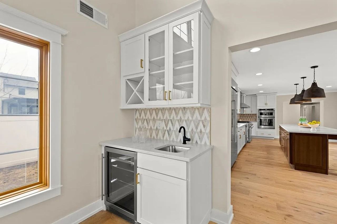 316 Shields Ln - Photo 5 of 50