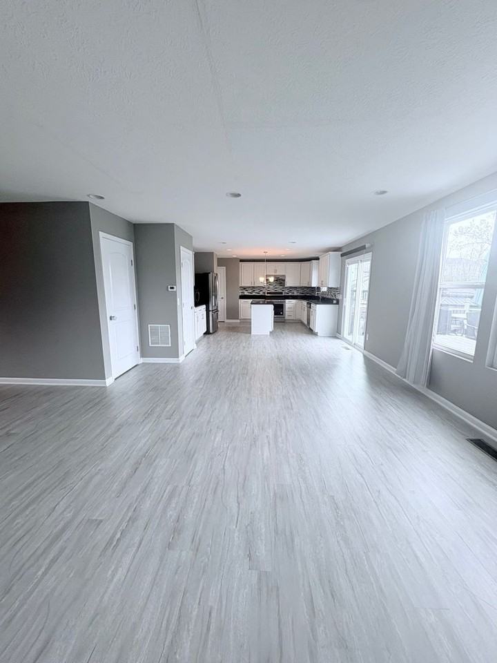 7381 Rum Cay Ln - Photo 2 of 20