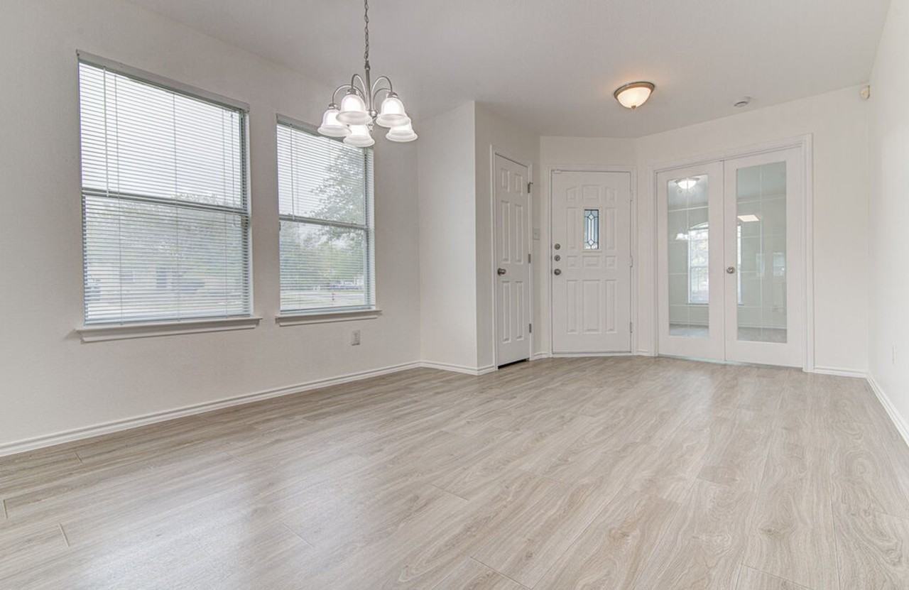 205 Mood Lake Dr - Photo 4 of 24