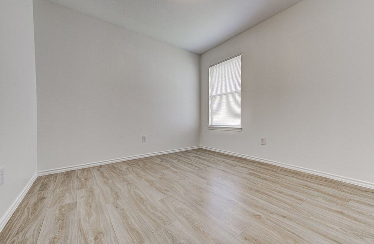 205 Mood Lake Dr - Photo 7 of 24