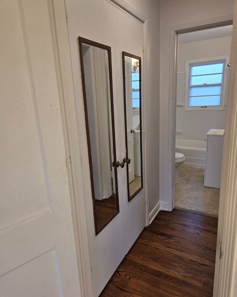 1658 1658 - 1660 N Payne - Photo 4 of 9