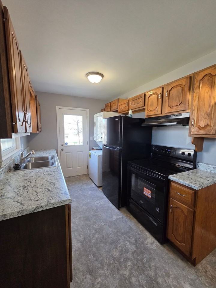 1200 E Beaumont St - Photo 6 of 26