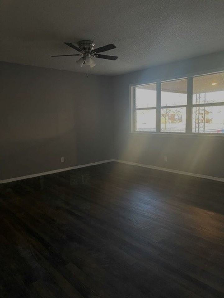 3402 S Leonine Rd - Photo 7 of 18