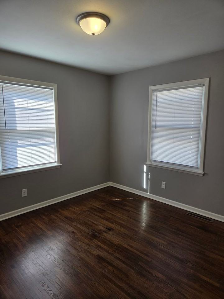 715 N Kokomo Ave - Photo 4 of 20