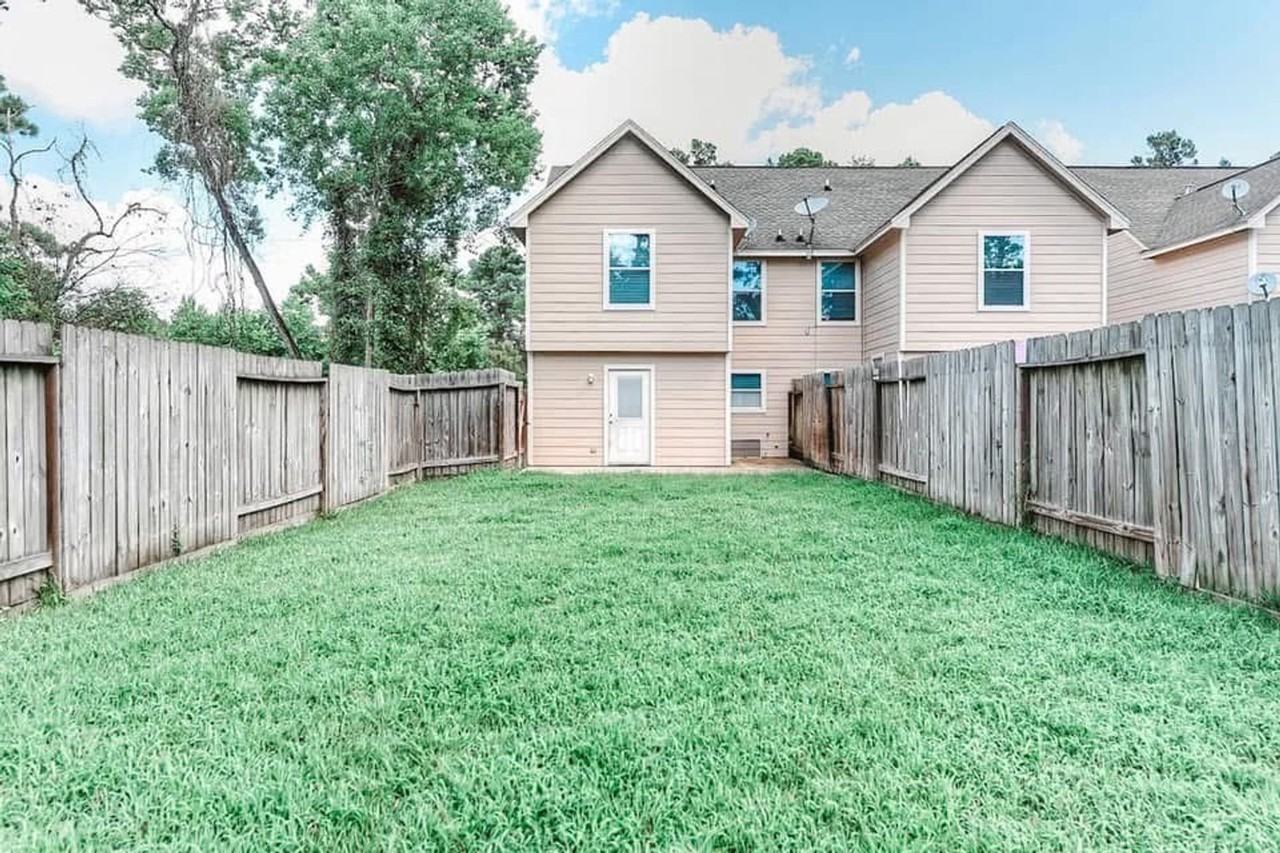 213 Foster St - Photo 2 of 16