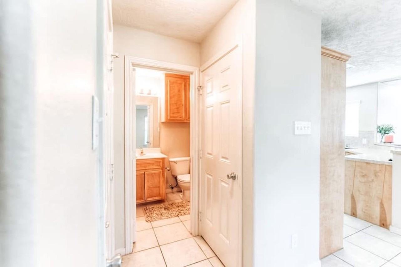 213 Foster St - Photo 3 of 16