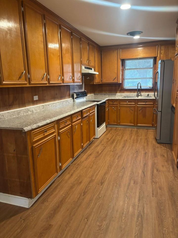 451 E Dinkins St - Photo 4 of 14