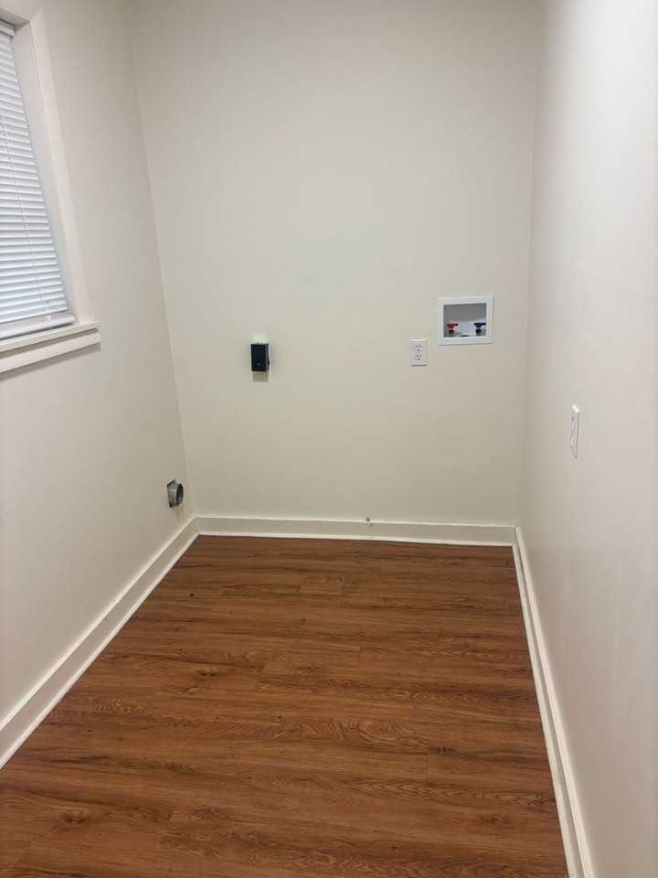 451 E Dinkins St - Photo 5 of 14