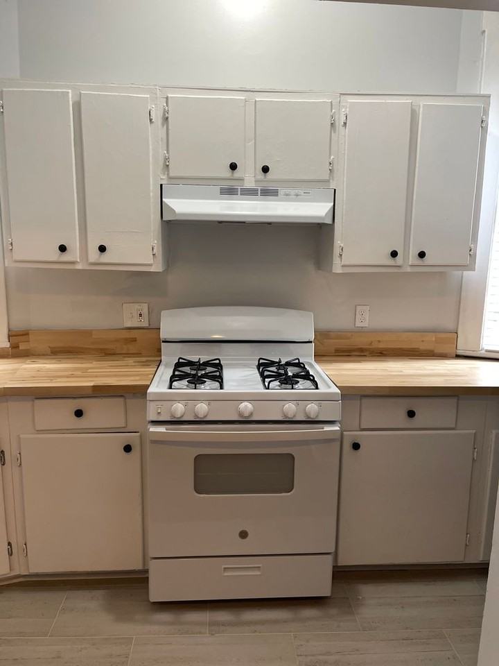 Newly Renovated Tri - Photo 7 of 42