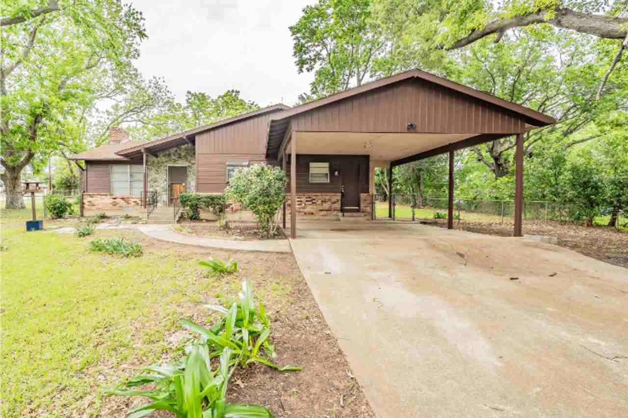 1344 Mulholland Dr - Photo 3 of 49