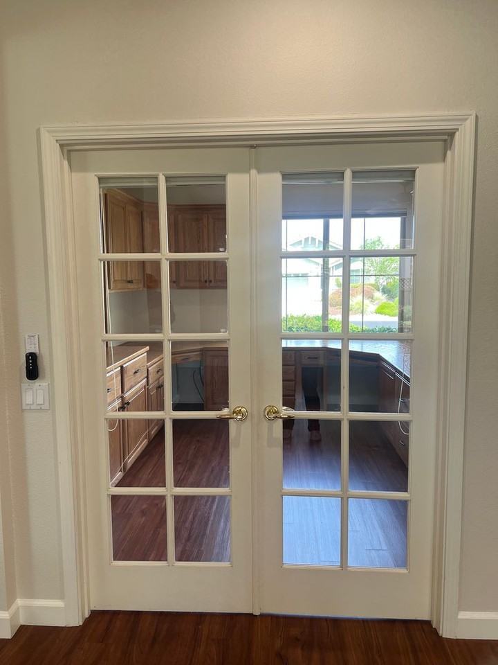 405 Lilypond Ln - Photo 7 of 23