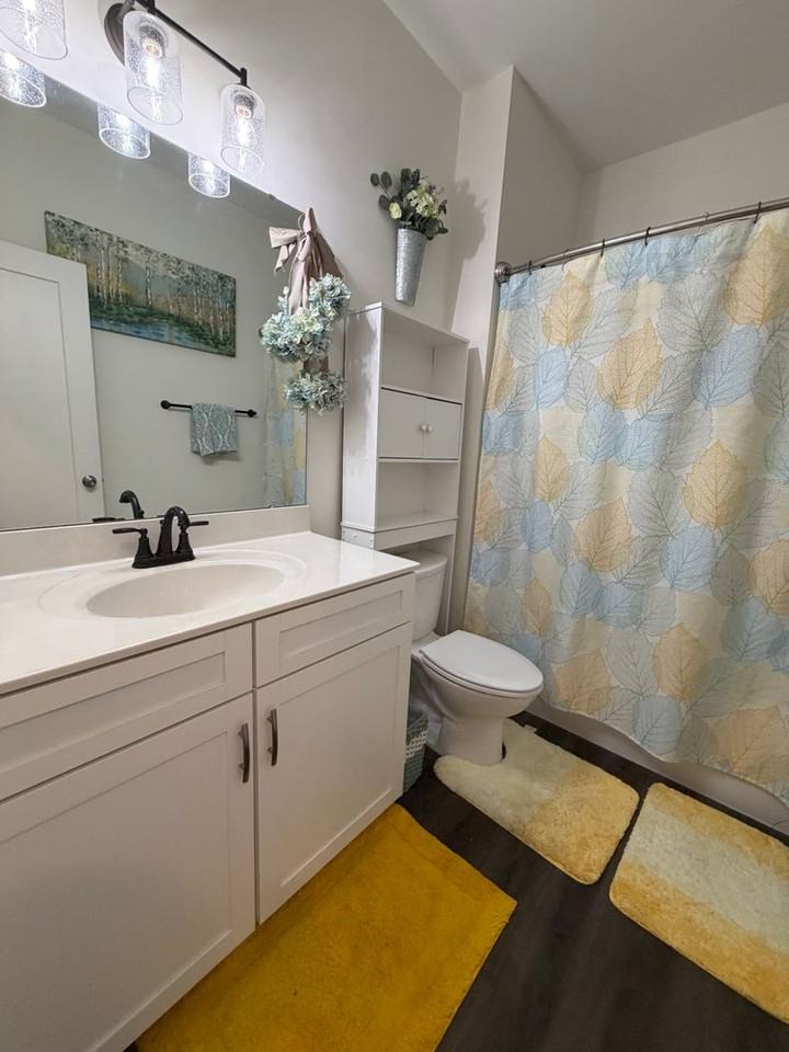 1204 Yeats Ct - Photo 5 of 37