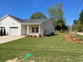 featured image of 1300 Spring Dr